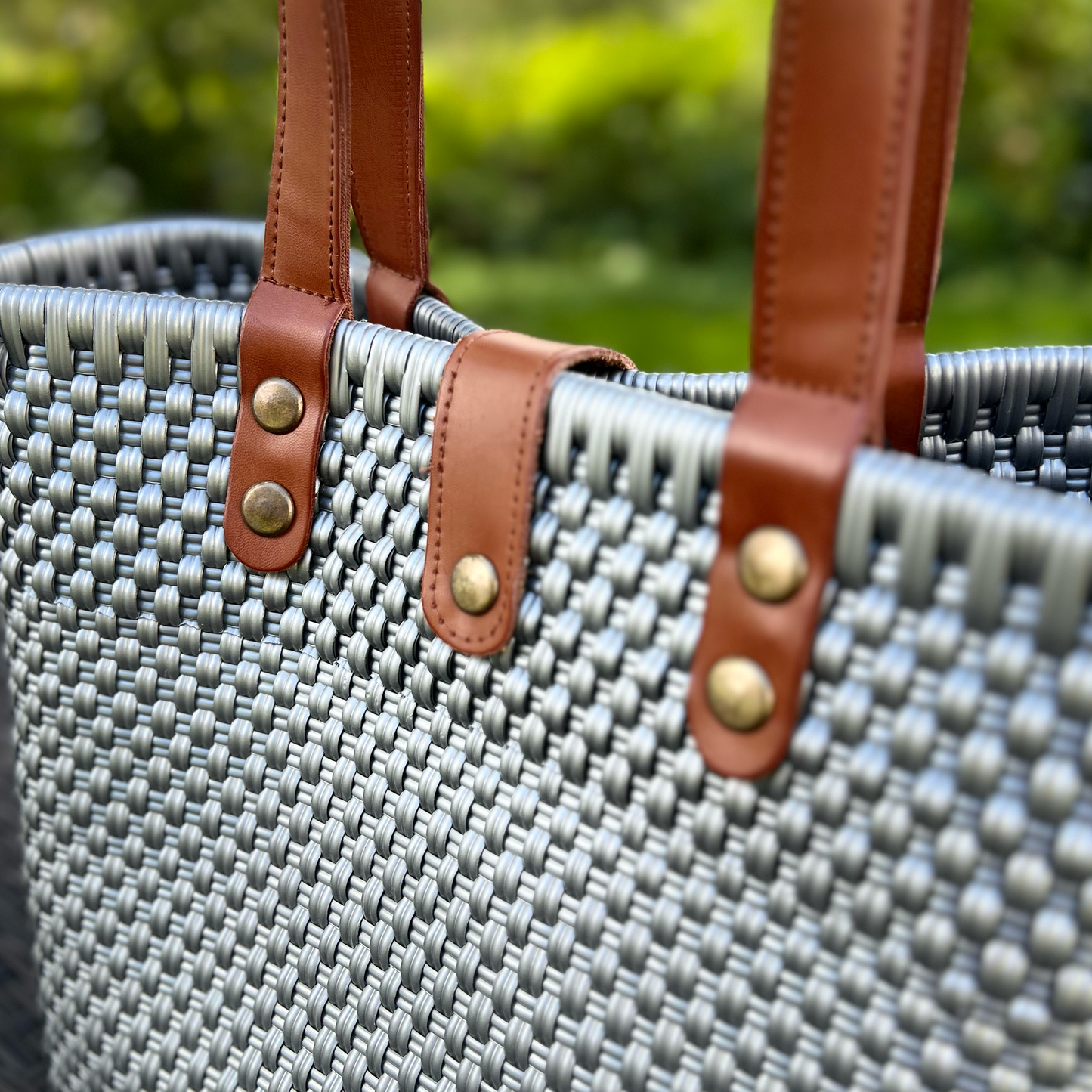 Gray Handwoven Mexican Purse by Colibri y Barro