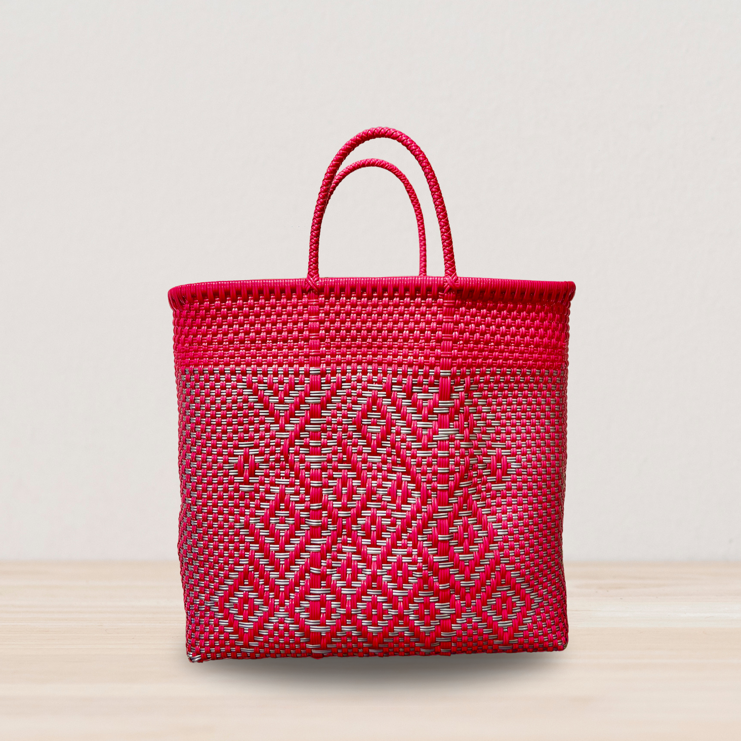 TOTE BAGS